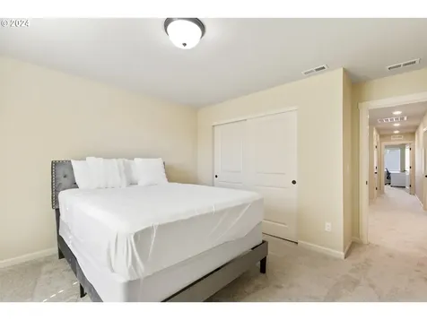 10046 Nw 307th Avenue North Plains OR 97133