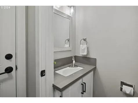 8775 Sw Bridletrail Avenue Beaverton OR 97008
