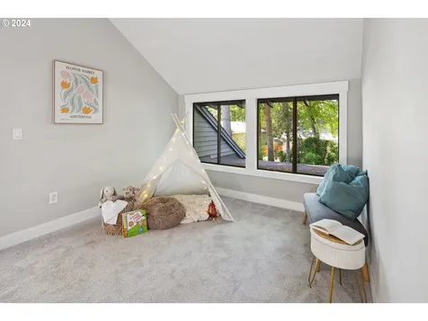 8775 Sw Bridletrail Avenue Beaverton OR 97008