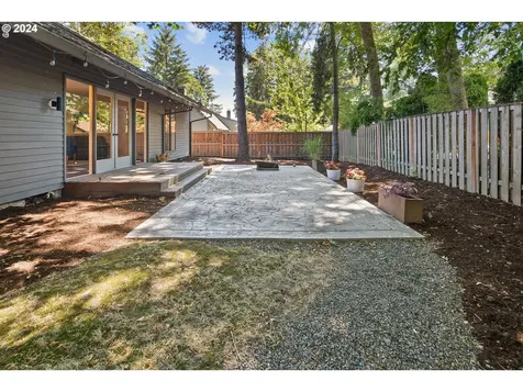 8775 Sw Bridletrail Avenue Beaverton OR 97008