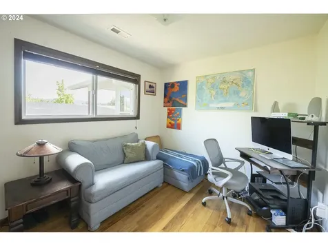 6909 Sw 54th Avenue Portland OR 97219