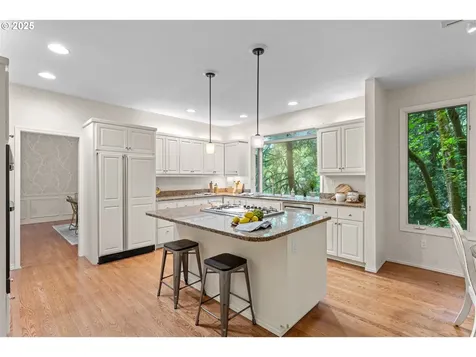1739 Palisades Terrace Drive Lake Oswego OR 97034