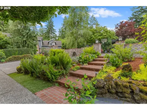 1739 Palisades Terrace Drive Lake Oswego OR 97034