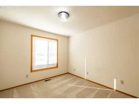 3574 SW Par Place Corvallis OR 97333