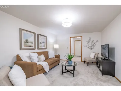 3574 SW Par Place Corvallis OR 97333