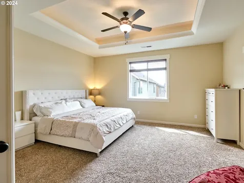 14688 Sourwood Street Oregon City OR 97045