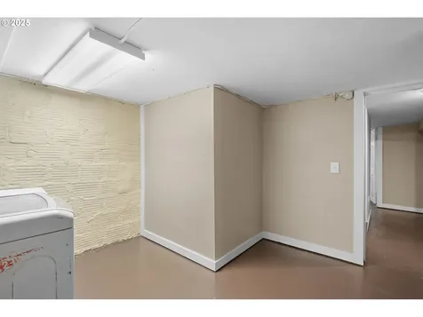 215 W Gilliam Street Condon OR 97823