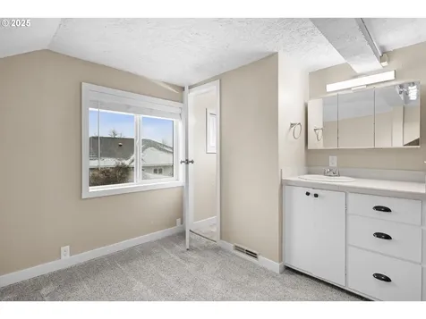215 W Gilliam Street Condon OR 97823