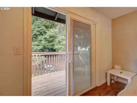 1011 Nw 58th Street Vancouver WA 98663