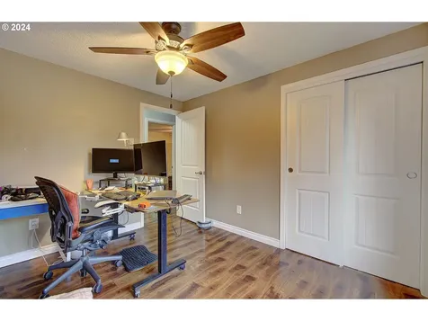1011 Nw 58th Street Vancouver WA 98663