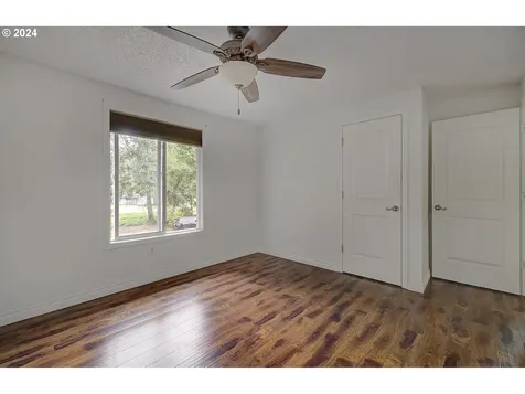 1011 Nw 58th Street Vancouver WA 98663