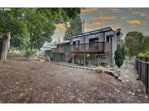 1011 Nw 58th Street Vancouver WA 98663