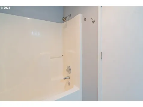 4311 Ne 160th Avenue Vancouver WA 98682