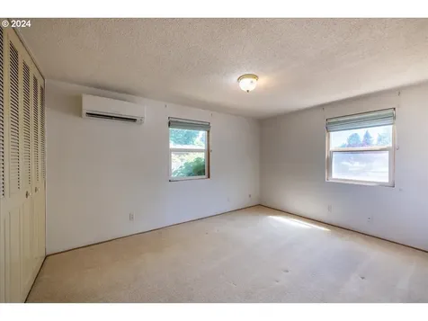 3278 Marvin Drive Eugene OR 97404