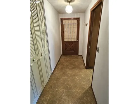 3278 Marvin Drive Eugene OR 97404