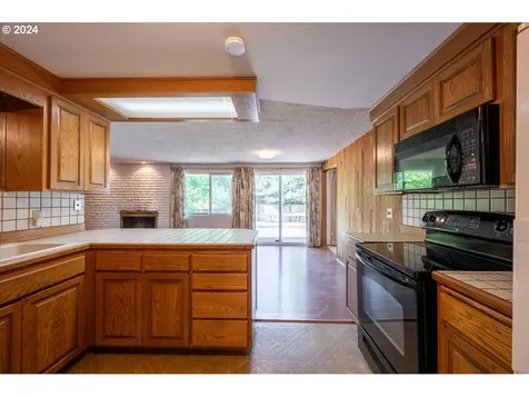 3278 Marvin Drive Eugene OR 97404