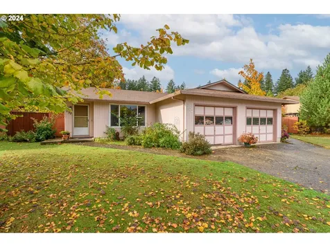 137 NE Kingwood Drive Mcminnville OR 97128
