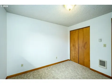 137 NE Kingwood Drive Mcminnville OR 97128