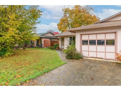 137 NE Kingwood Drive Mcminnville OR 97128