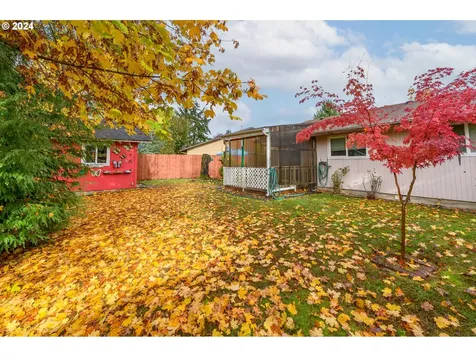 137 NE Kingwood Drive Mcminnville OR 97128