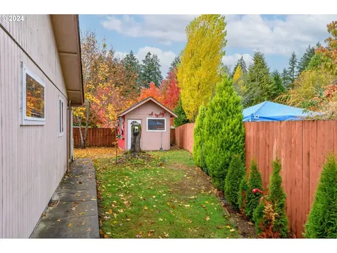 137 NE Kingwood Drive Mcminnville OR 97128
