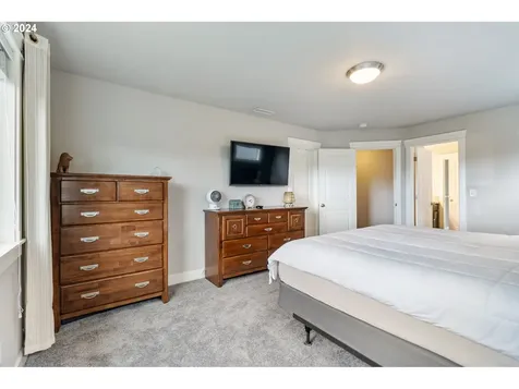 10002 NE 34th Place Vancouver WA 98686