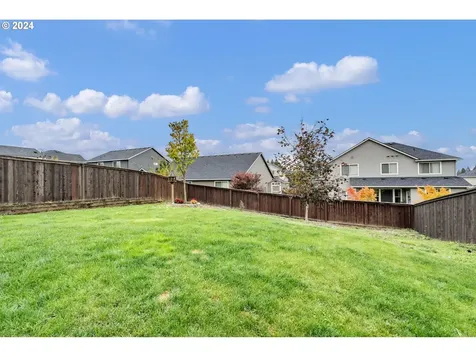 10002 NE 34th Place Vancouver WA 98686
