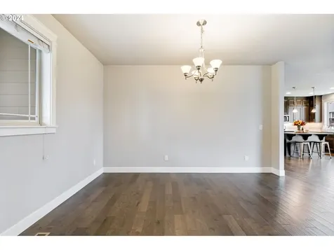 10002 NE 34th Place Vancouver WA 98686