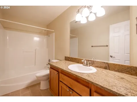 29924 Bartels Creek Drive Lebanon OR 97355