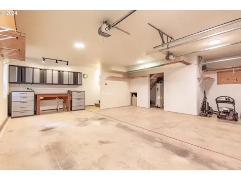 29924 Bartels Creek Drive Lebanon OR 97355
