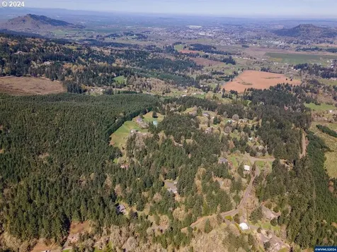 29924 Bartels Creek Drive Lebanon OR 97355