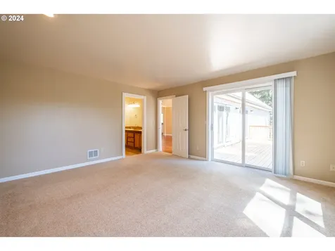 29924 Bartels Creek Drive Lebanon OR 97355