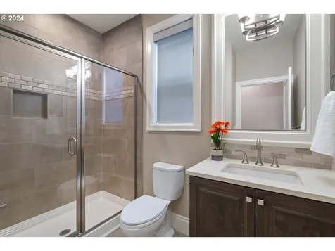 4247 Nw Ashbrook Drive Portland OR 97229