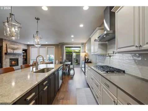 4247 Nw Ashbrook Drive Portland OR 97229