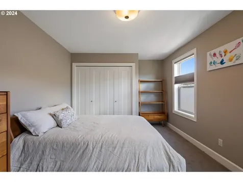 4247 Nw Ashbrook Drive Portland OR 97229