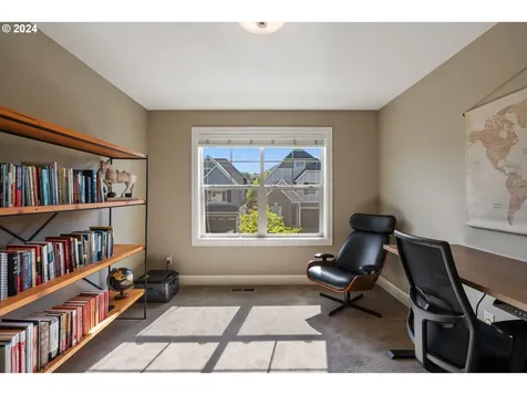 4247 Nw Ashbrook Drive Portland OR 97229