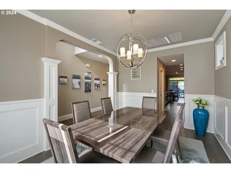 4247 Nw Ashbrook Drive Portland OR 97229