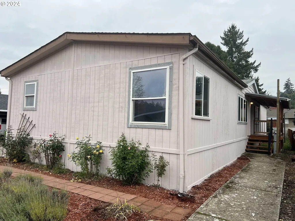 23077 SW Main Street Sherwood OR 97140