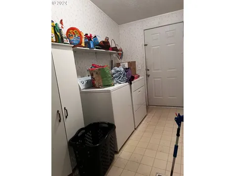 23077 SW Main Street Sherwood OR 97140