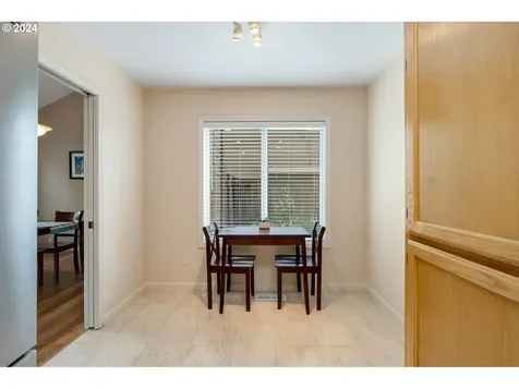304 Julie Ann Drive Oregon City OR 97045