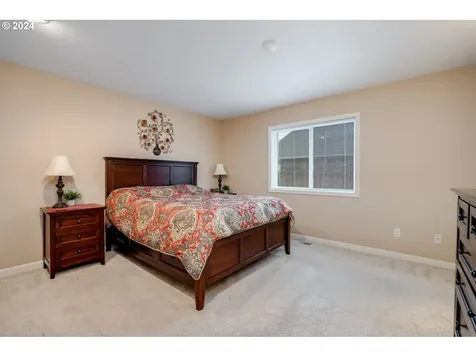 304 Julie Ann Drive Oregon City OR 97045
