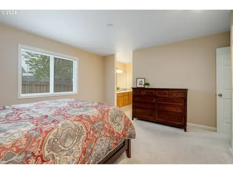 304 Julie Ann Drive Oregon City OR 97045