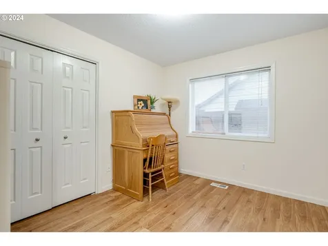 304 Julie Ann Drive Oregon City OR 97045