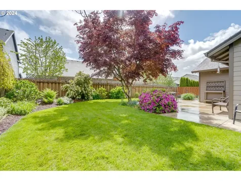 304 Julie Ann Drive Oregon City OR 97045