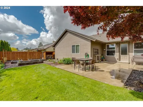 304 Julie Ann Drive Oregon City OR 97045