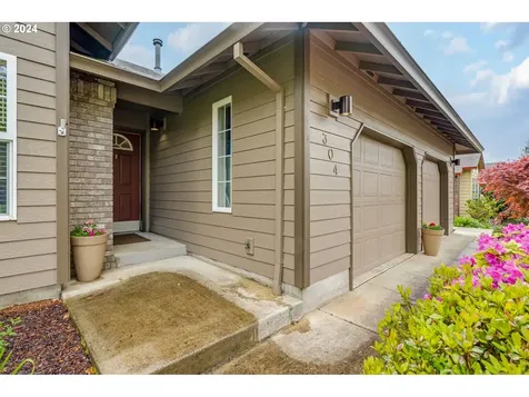 304 Julie Ann Drive Oregon City OR 97045