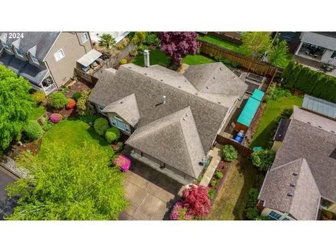 304 Julie Ann Drive Oregon City OR 97045