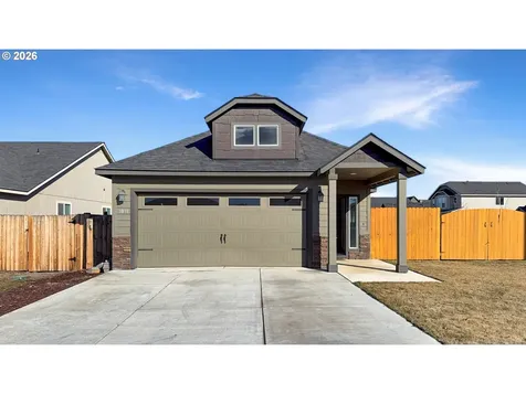 3011 NW Dogwood Avenue Redmond OR 97756