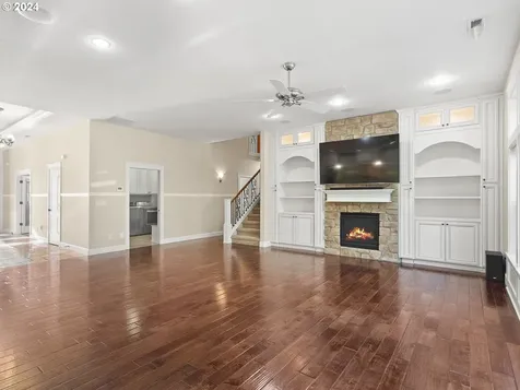 1304 S Great Blue Road Ridgefield WA 98642