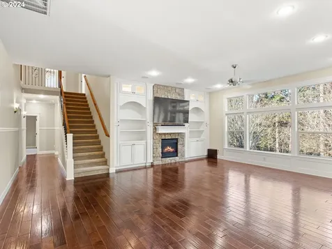 1304 S Great Blue Road Ridgefield WA 98642